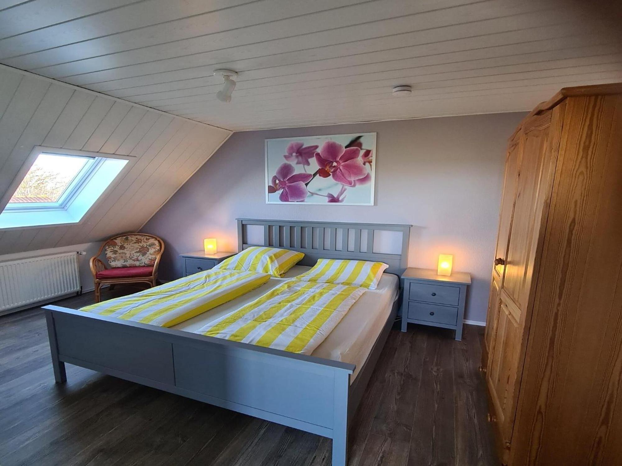 Spacious Apartments With Private Terrace Near The North Sea Dike Neßmersiel Exteriör bild
