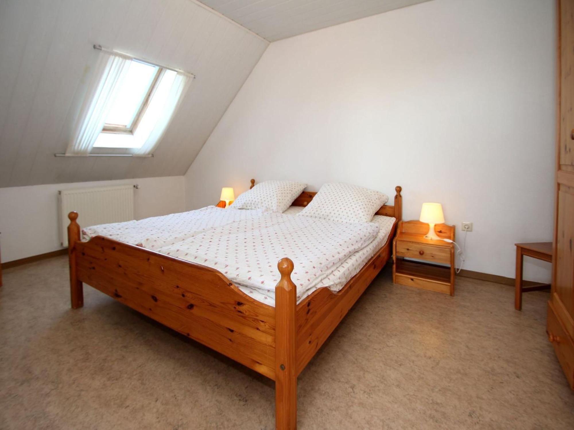 Spacious Apartments With Private Terrace Near The North Sea Dike Neßmersiel Exteriör bild